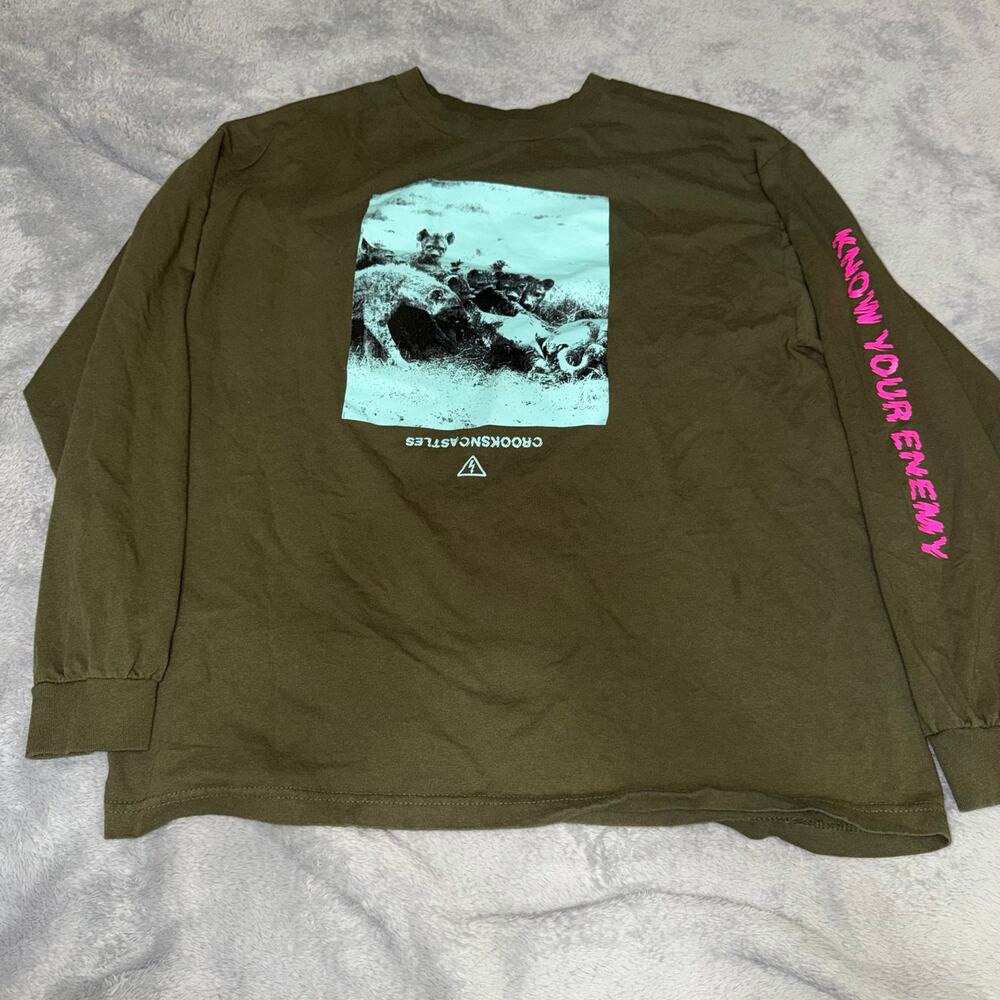 Crooks & Castles Know Your Enemy Long Sleeve T-Shirt Men’s XL Olive Green